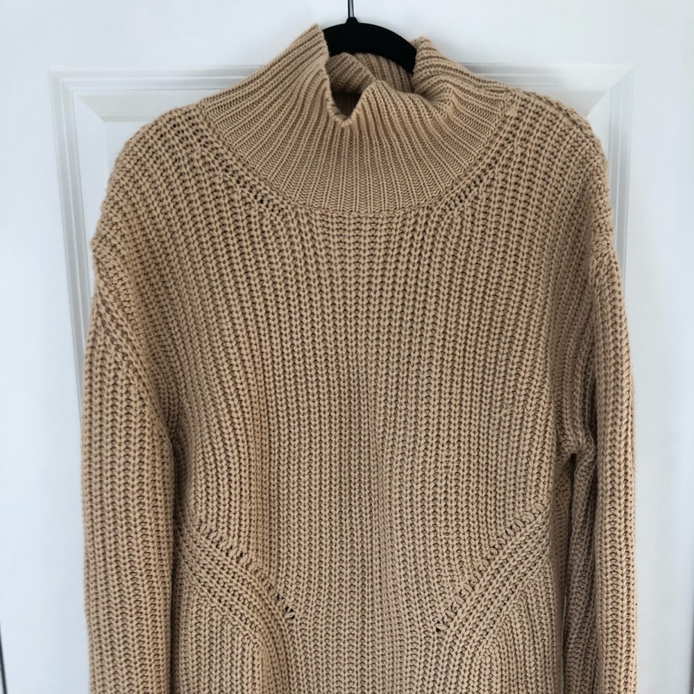 CARMAR sweater